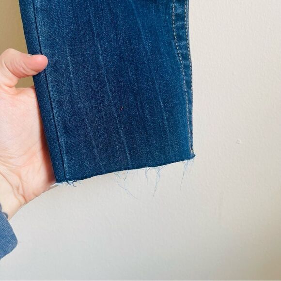 SEVEN7 High Rise Skinny Tummyless Dark Wash Distressed Jeans 6 - Picture 5 of 10